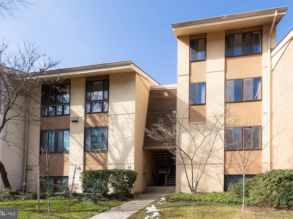 21 Hamill Rd #21B, Baltimore, MD 21210