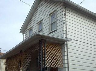 247 Weston Ln, Wilkes Barre, PA 18702