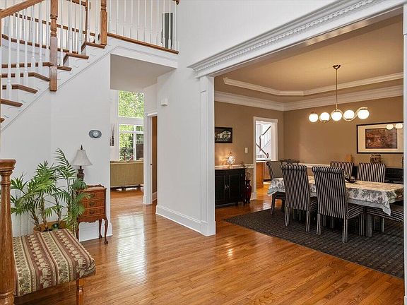 4th image of 9012 Treesdale Ln