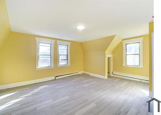 1st image of 177 Seymour Ave #3