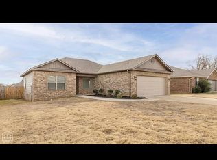 405 Wildwood Point, Jonesboro, AR 72405