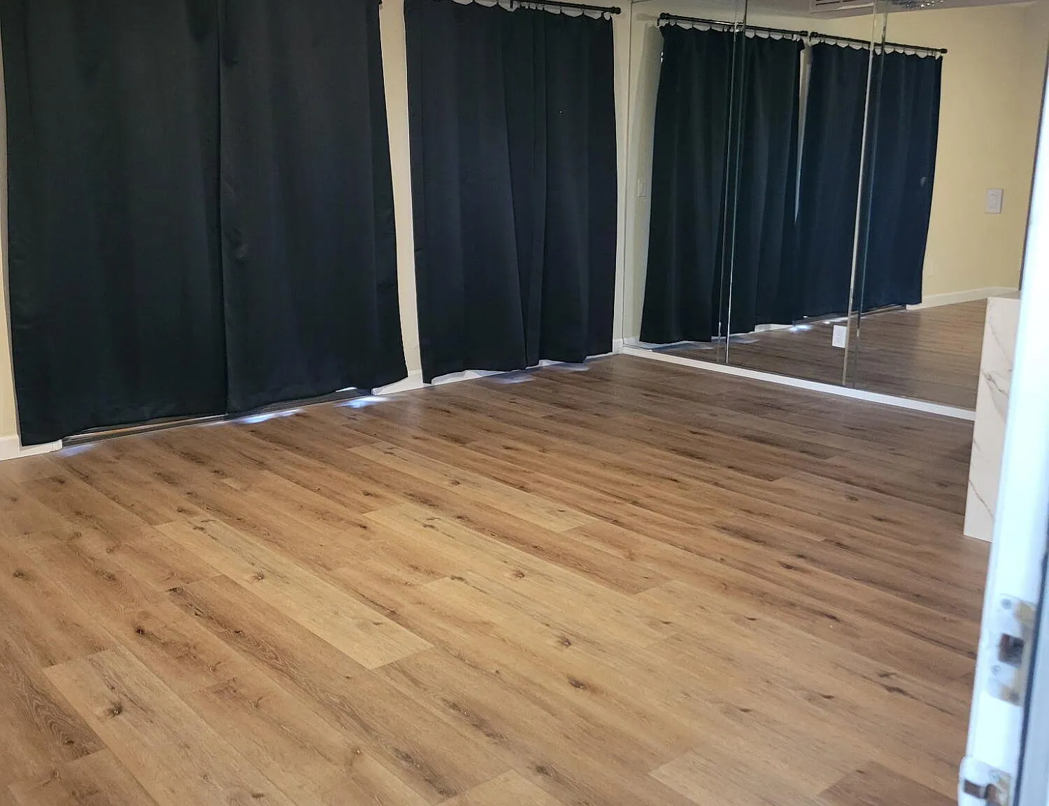 2 bed, 2.0 bath, 820 sqft, $1,650 — Photo 4