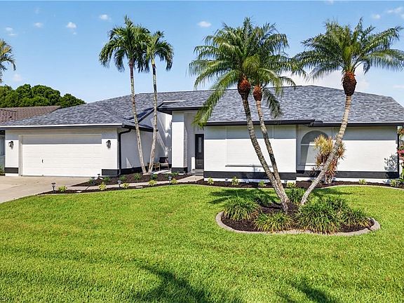 3rd image of 14926 Mahoe CT