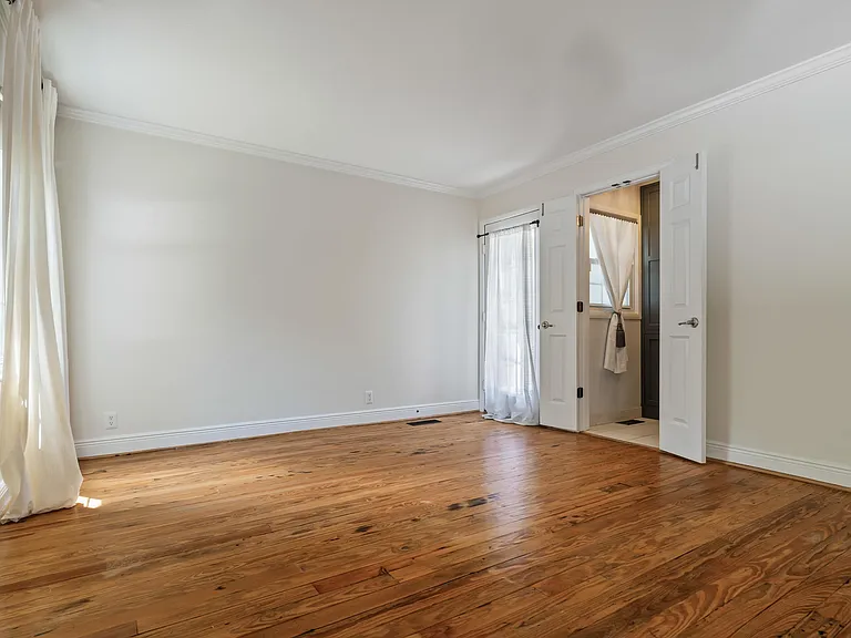 3708 Northcote Dr — Photo 16