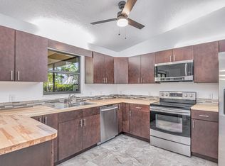 2481 SW Warwick St, Port Saint Lucie, FL 34984