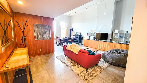 208 W Superior St #230 Photo 1