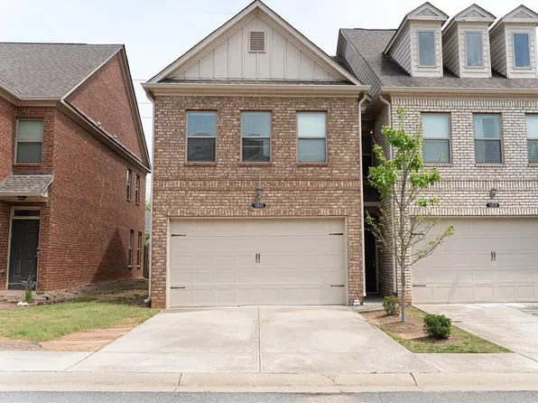 10643 Naramore Ln, Johns Creek, GA 30022