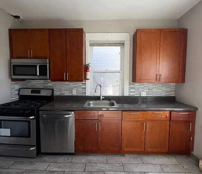 63 Wade St #2A — Photo 12
