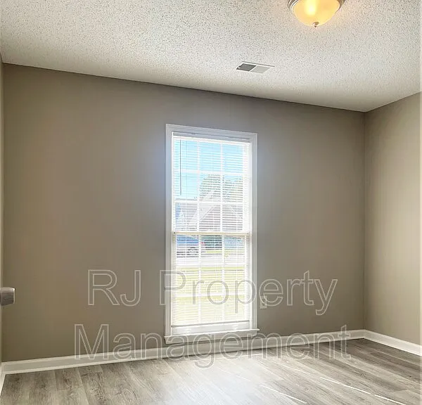 6600 Stockport Dr — Photo 16