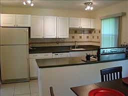 1st image of 154 Westfield Ave