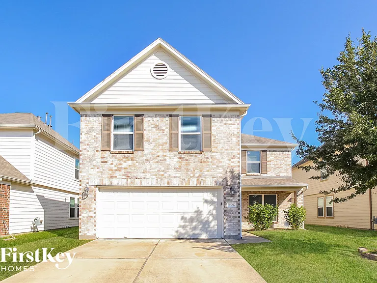 3106 Thicket Path Way — Photo 1