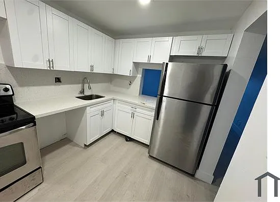 7960 Colony Cir N — Photo 3