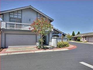 2nd image of 959 De Leon Ln