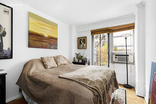 Sold by Sotheby's International Realty | media 5