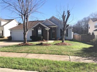 5428 Scarlet Sage Dr, Charlotte, NC 28215