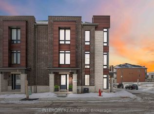 43 Griffith St, Aurora, ON L4G0C5