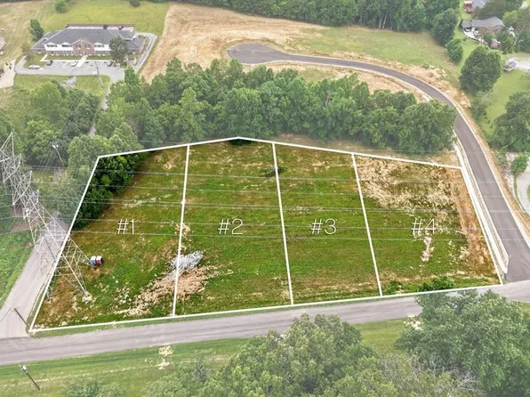 1 Cora Rd, Cookeville, TN 38501