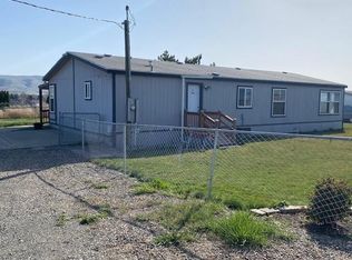 2206 S 72nd Ave, Yakima, WA 98903