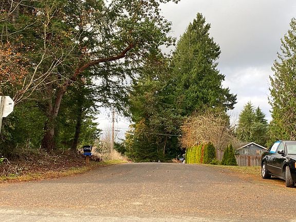 4th image of 1305 Whittier Ave SE
