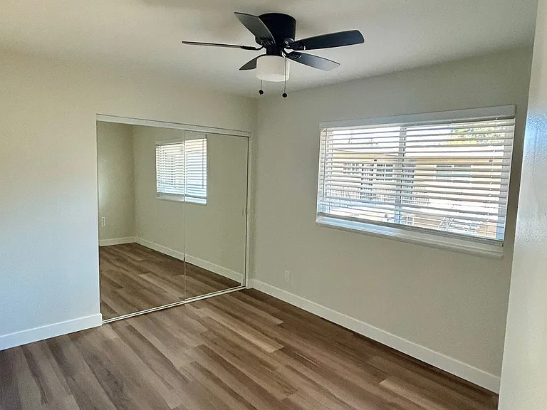 3745 Miramar Way — Photo 25