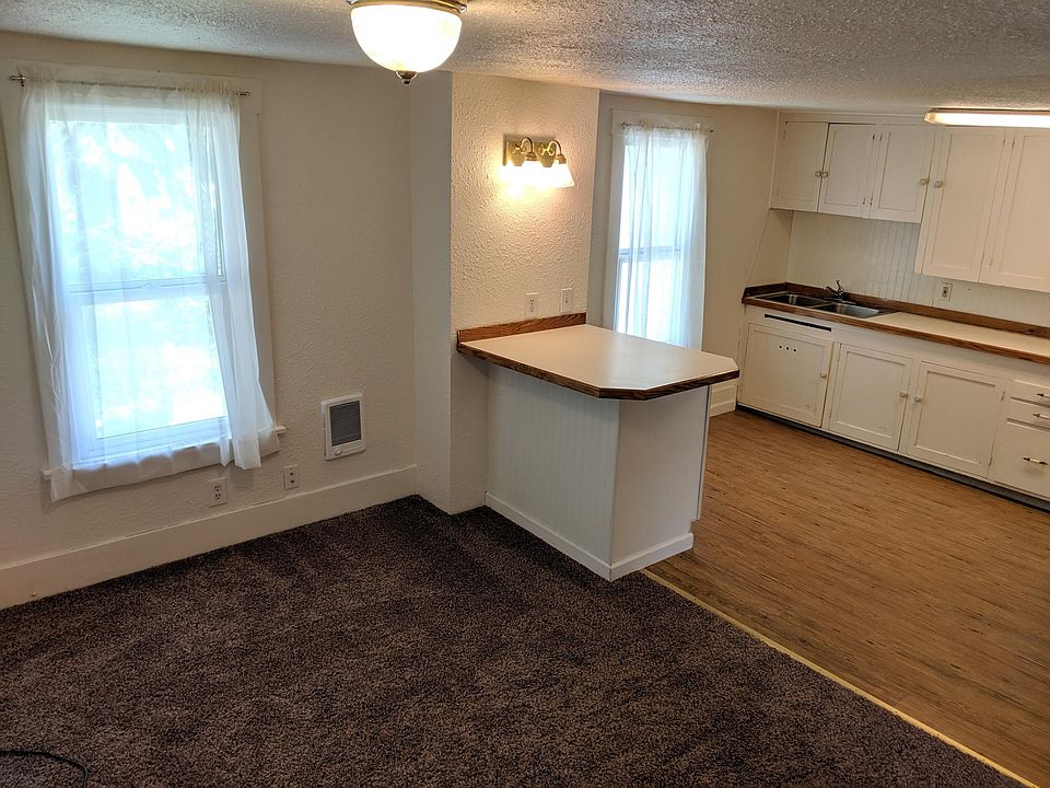 1st image of 2612 E Wabash Ave #3