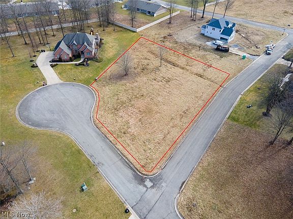 2nd image of Black Duck Ct