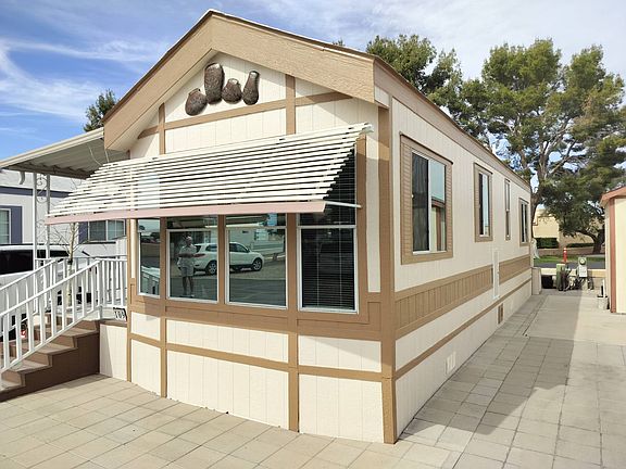 2nd image of 9400 N Frontage Rd #109