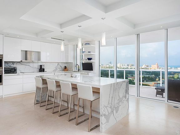3rd image of 400 Alton Rd #1510/1511