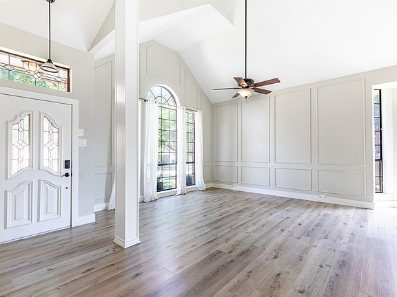 4th image of 5213 N Briar Ridge Cir