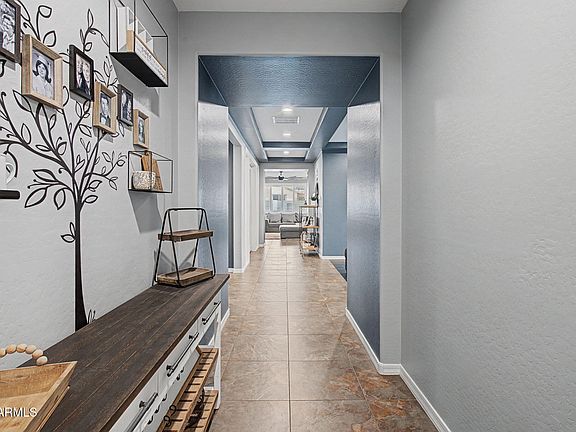2nd image of 1510 E CANARY Drive