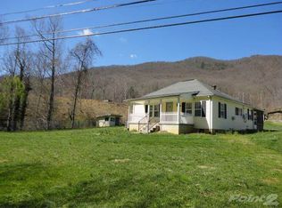 127 Leaning Tree Dr, Gate City, VA 24251