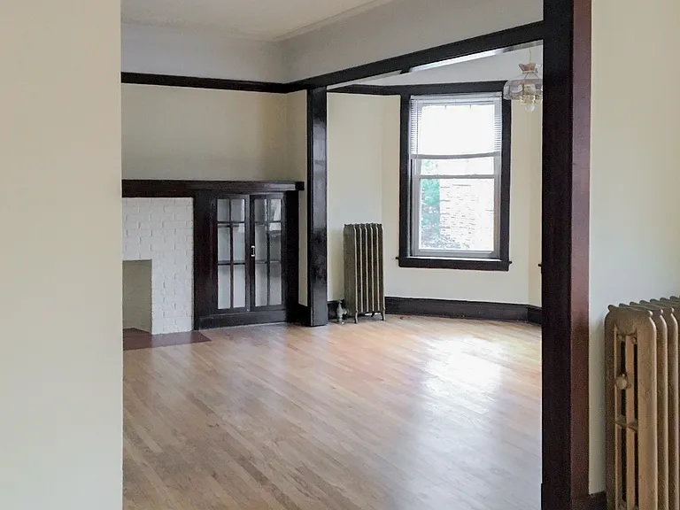 3817 1/2 N Lawndale Ave #3E — Photo 7