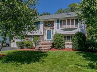 42 Glenvale Ave, Billerica, MA 01821