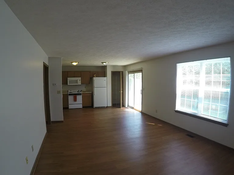 2911-2915 Horizon Dr. — Photo 5
