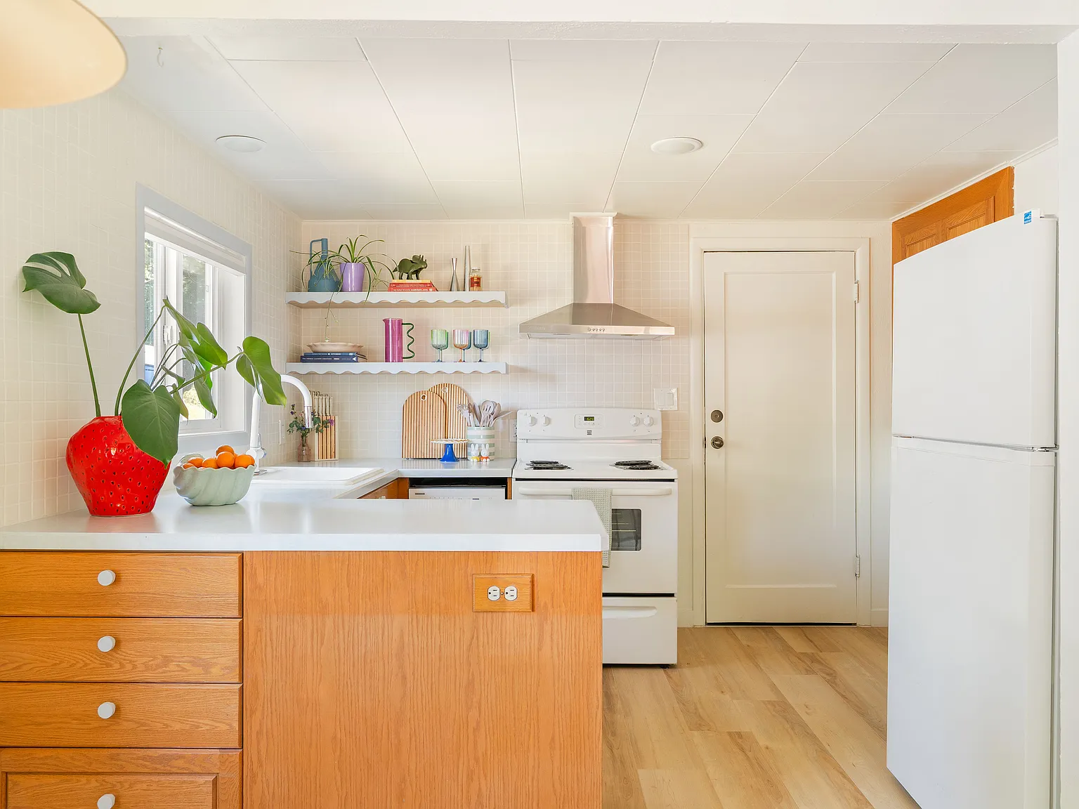 2 bed, 685 sqft, $5,000 — Photo 4