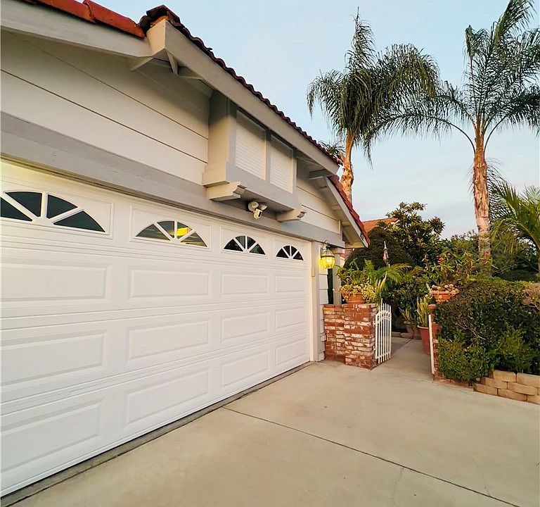 1st image of 1455 Cresta Rd
