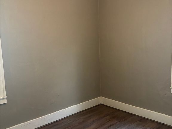 5th image of 19157 Orleans St