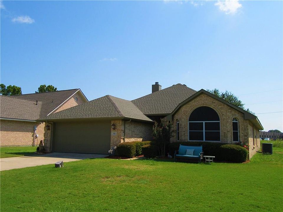 1st image of 530 S Alabama Dr