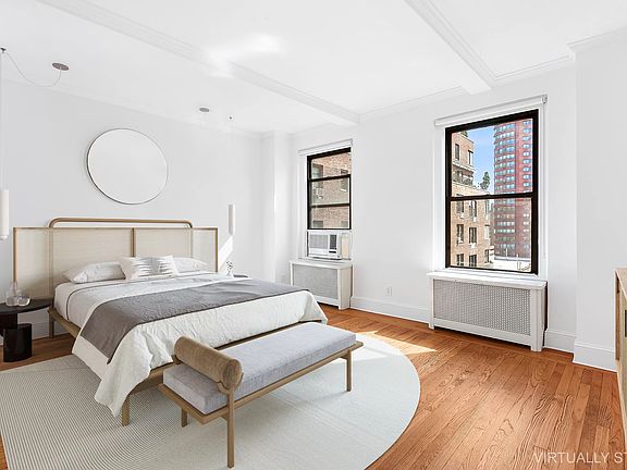 5th image of 1435 Lexington Ave APT 7F