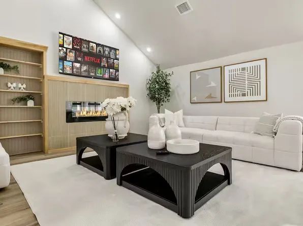 9690 Fallbrook Dr, Dallas, TX 75243