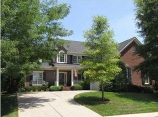 207 Coralberry Rd, Louisville, KY 40207