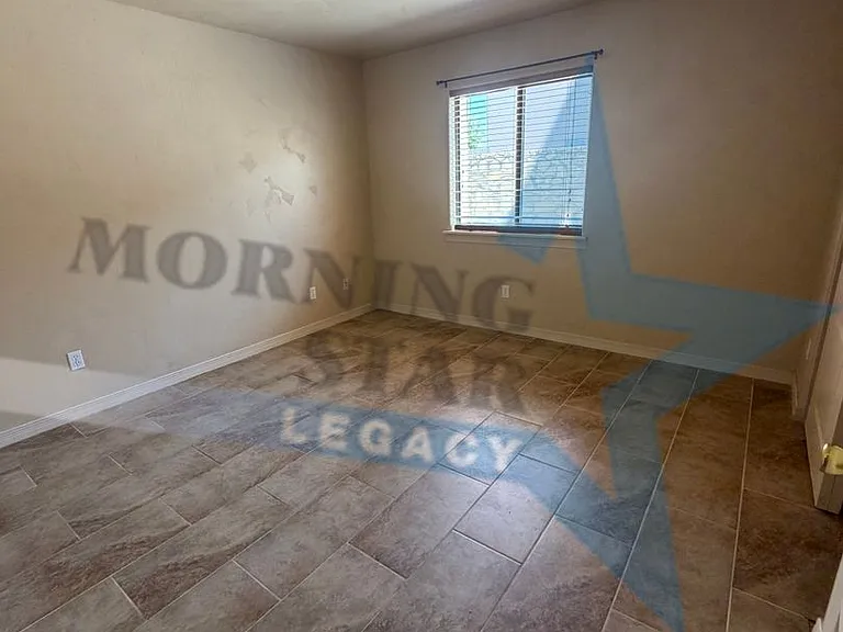 4648 Mesa Rico Dr — Photo 14