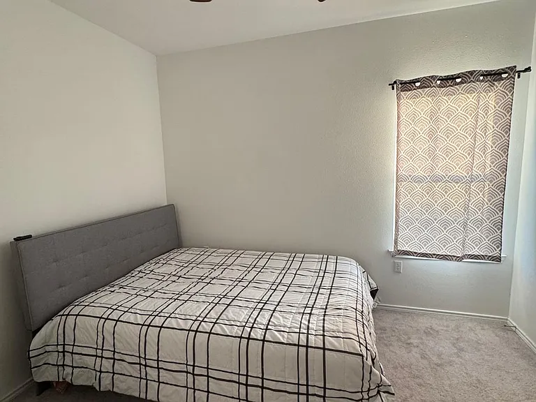4400 Tilley St — Photo 1