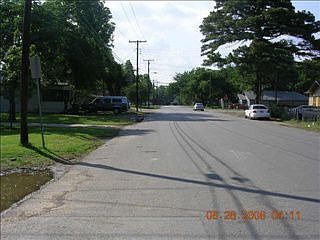 2nd image of 5219 Colonial Ave #A