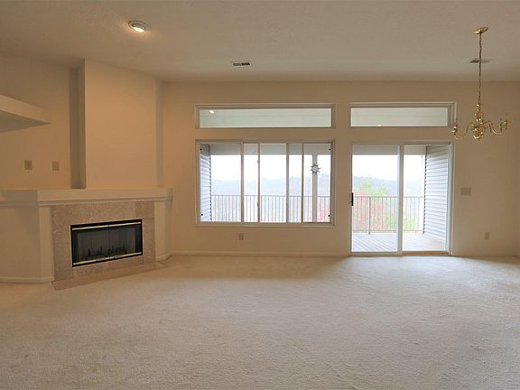 4th image of 2141 Longford Dr