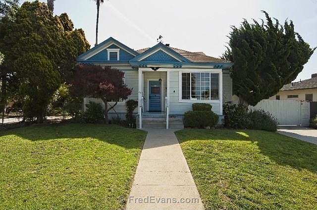 1st image of 310 S Evergreen Dr