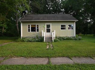 439 Grenway Rd, Kingsford Heights, IN 46346