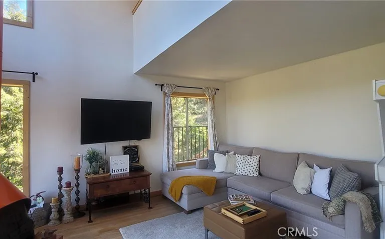 1317 Pinetree Dr — Photo 14