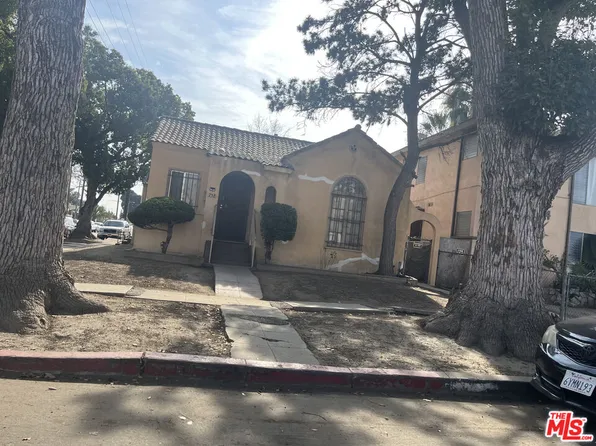 8405 McKinley Ave, Los Angeles, CA 90001