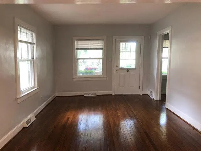 7239 Main St — Photo 5